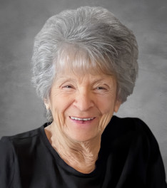 Photo de Madeleine TREMBLAY